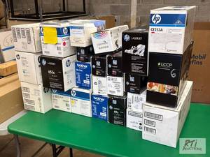 lot 435 image: Pioneer CSD. Lot of over 20 boxes o...