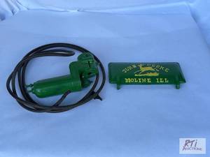 lot 49 image: John Deere air compressor and John ...
