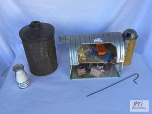 lot 92 image: Ohio Art toy barn, milk glass and i...