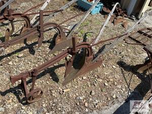 lot 137 image: Le Roy Plow #109...