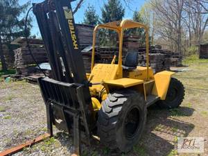 lot 21 image: INTEGRAL 4B HYSTER Lift Truck. Gas,...