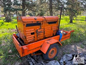 lot 24 image: 10KW Generator on wheels. Power Uni...