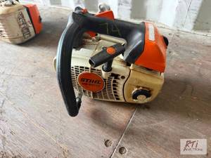 lot 35 image: STIHL MS 201TC Gas chainsaw. The it...