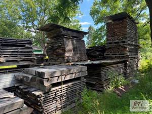 lot 50 image: Large quantity of cut and stacked w...