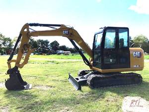 lot 56 image: Cat 305.5E excavator, quick coupler...