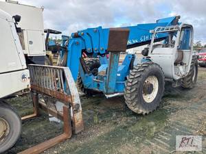 lot 69 image: Genie GTH-1056 telehandler. Powered...
