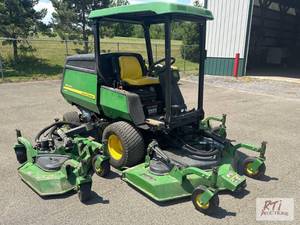 lot 96 image: John Deere 1600 Turbo Series II com...