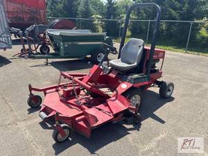 lot 99 image: Toro Groundsmaster 325D commercial ...