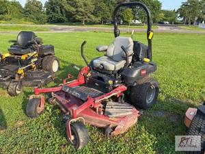 lot 104 image: Toro Z Master Professional 7000 Ser...