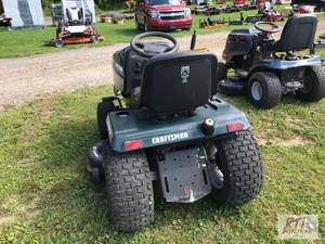 lot 111 image: Craftsman 46in lawn tractor, HST, s...