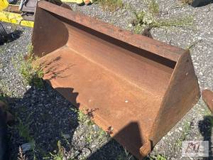 lot 182 image: 6 ft bucket, skid steer quick attac...