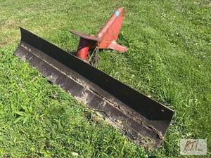 lot 185 image: Farm and Country 7 foot adjustable-...