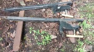 lot 191 image: 2 Sets of fork Extensions, 1 needs ...