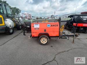 lot 200 image: 2014 Wanco portable light tower, ma...