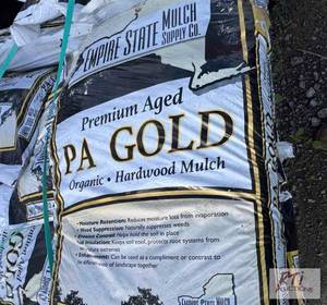 lot 267 image: 13x Pallets of PA Gold hardwood mul...