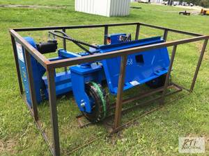 lot 48 image: New AGT skid steer 75in soil condit...