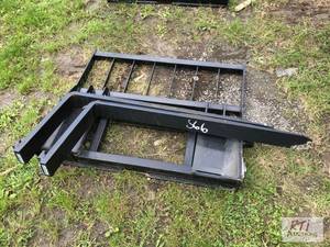 lot 53 image: New AGT 48in skid steer pallet fork...