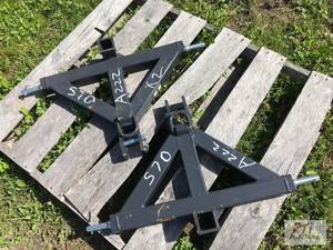 lot 55 image: 2X Wolverine 3pt hitch receivers. ...