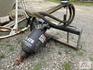 lot 24 image: McMillen X1475 hydraulic post hole ...