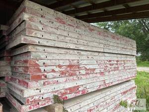 lot 27 image: 120X 2ft x 9ft Symons concrete form...