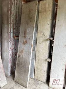 lot 34 image: 6X 16in x 8ft Symons concrete forms...