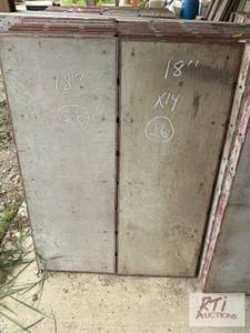 lot 43 image: 14X 18in 4ft Symons concrete forms ...