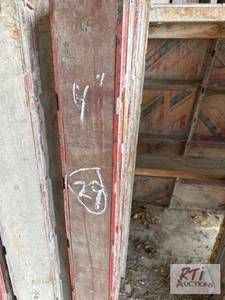 lot 46 image: 60X (14) 4in x 4ft, (16) 10in x 4ft...
