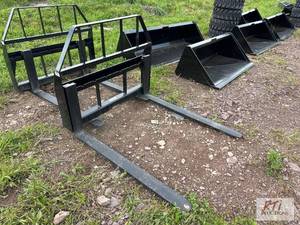 lot 12 image: Kivel skid loader pallet forks with...