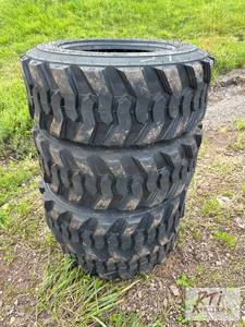 lot 37 image: 4X Forerunner 10-16.5 skid loader t...