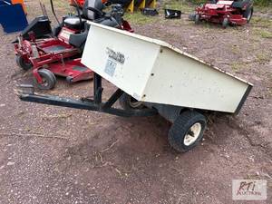 lot 87 image: Tow behind dumping lawn cart, 3ft x...
