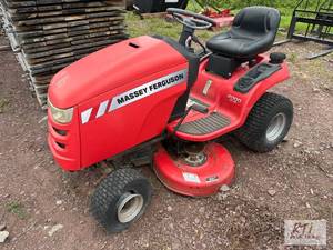 lot 116 image: Massey Ferguson 2000 lawn tractor, ...
