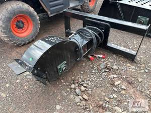 lot 132 image: Hydraulic stump grinder for skid lo...