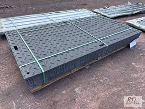 lot 157 image: 12X 4ft x 8ft plastic landscape mat...