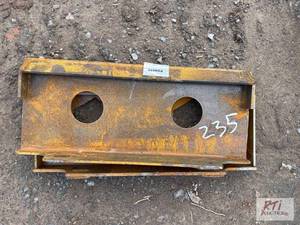 lot 235 image: 2X Mini skid loader attachment plat...