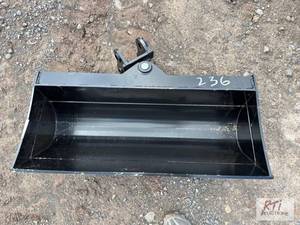 lot 236 image: 32in tilting ditching bucket for mi...