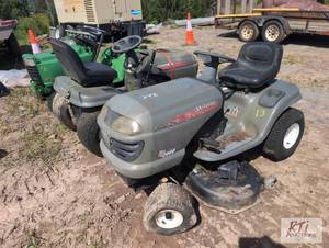 lot 248 image: (3) Riding lawn tractors, not runni...