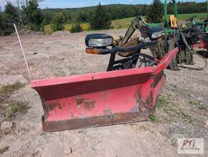 lot 250 image: Boss V plow....