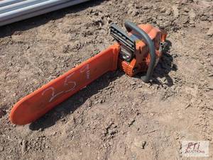 lot 259 image: Husqvarna chain saw...