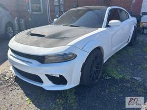 lot 40 image: 2019 Dodge Charger Police Pursuit. ...