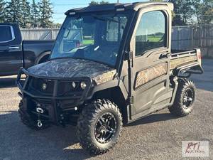lot 100 image: 2019 John Deere Gator XUV835M utili...