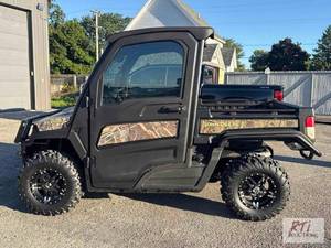 2019 John Deere Gator XUV835M utili...