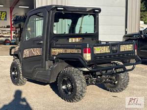 2019 John Deere Gator XUV835M utili...