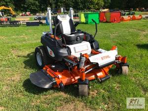 lot 104 image: New Stihl RZ 972k commercial zero t...