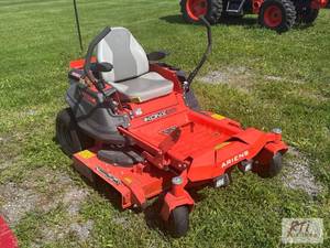 lot 110 image: Ariens Ikon X 52 zero-turn mower. 3...
