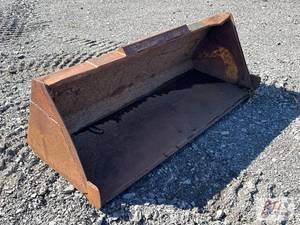 lot 190 image: 66in skid steer bucket. This ite...