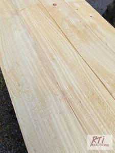 lot 224 image: Pallet of Barn Siding Spruce boards...