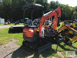 lot 7 image: ATS ME18 mini excavator, 16in diggi...