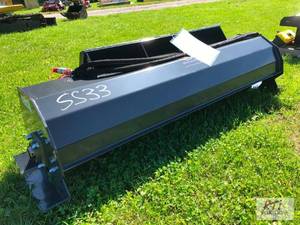 lot 73 image: Wolverine 72in hydraulic rototiller...