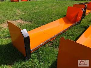 lot 87 image: 10ft snow pusher with bolt on pads ...
