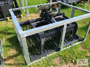 lot 101 image: LandHonor 44in single cylinder rock...